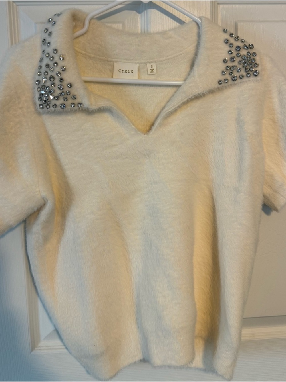 Cyrus Cream Fuzzy Short-Sleeve Knit Top with Jeweled Collar Trim